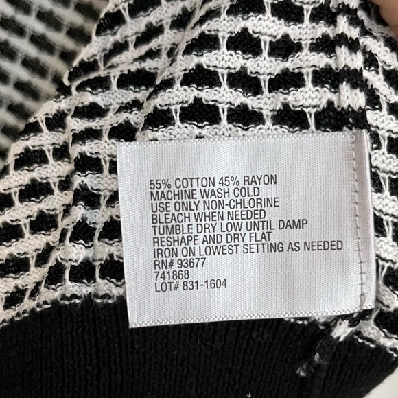 Worthington Black White Check Lightweight Buttons Knit Cardigan Sweater Size M - Picture 8 of 10